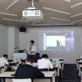 熊本で開催したスモールビジネス向けマーケティング講座の様子